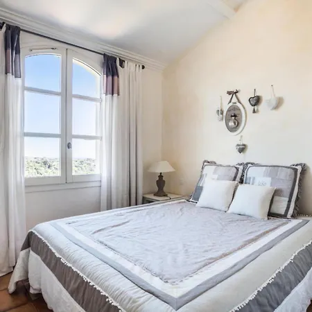 Les Bastides Aux Restanques Du Golfe De St Tropez - Maeva - Bastide 4 Pieces 8 Personnes Belle Vue - Prestige - Super Mae-4242 *