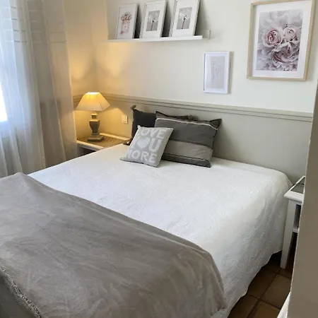 Apartment Les Bastides Aux Restanques Du Golfe De St Tropez - Maeva - Bastide 4 Pieces 8 Personnes Belle Vue - Prestige - Super Mae-4242 Grimaud